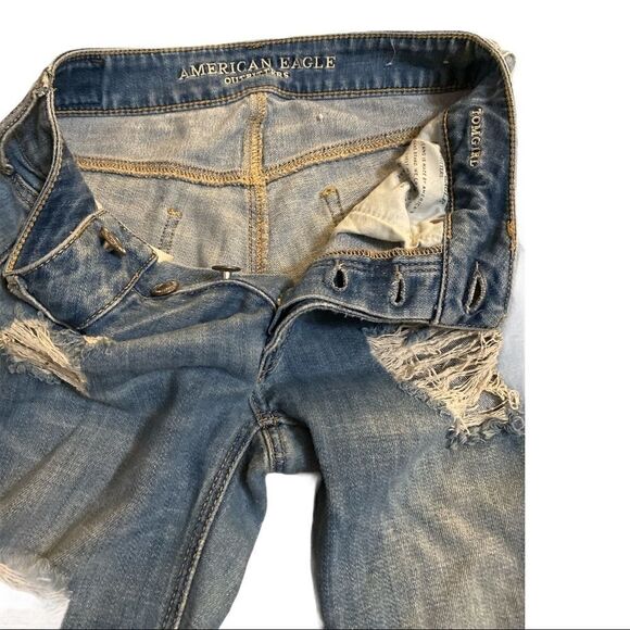 American Eagle | High Rise Tomgirl Distressed Skinny Jeans | 00 - Picture 4 of 5